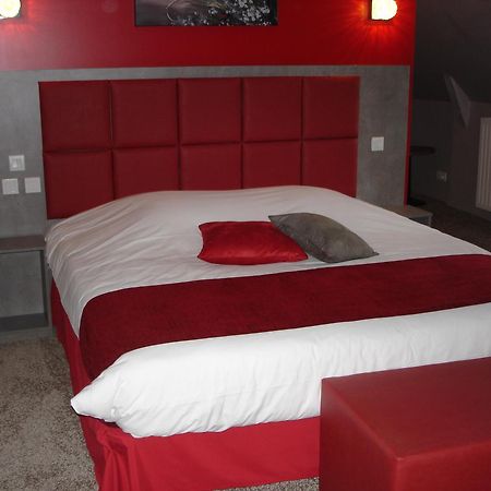 Logis Hotel Spa Restaurant Au Site Normand Clécy Εξωτερικό φωτογραφία